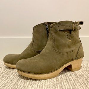 No.6 Leather Clog Buckle 5" Boot on Mid Heel